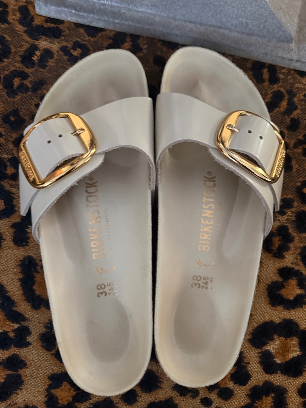 NEVER WORN BIRKENSTOCKS- SIZE 38